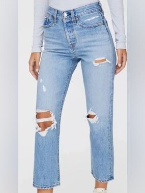 LEVIS • Wedgie Straight jeans distressed  - size 28 stretch